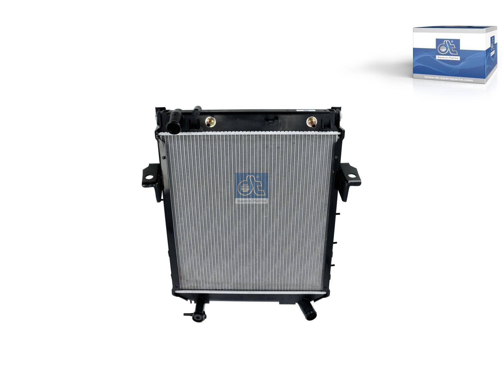 DT Spare Parts 15.00049 Radiator, L: 510 mm, W: 467 mm, T: 40 mm