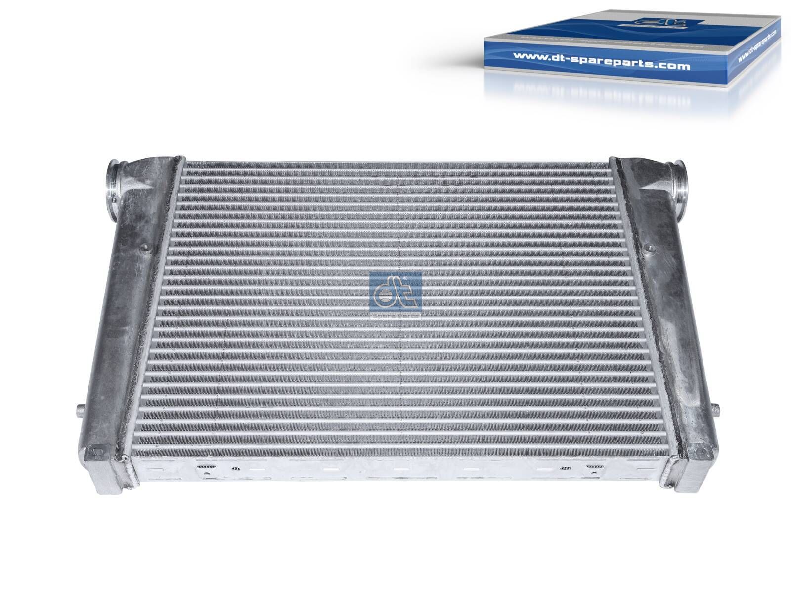 DT Spare Parts 3.16502 Intercooler, L: 752 mm, W: 612 mm, T: 66 mm